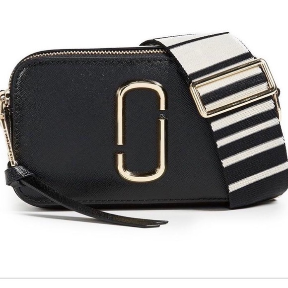 Marc Jacobs Handbags - MARC JACOBS BLACK MULTI SNAPSHOT BAG